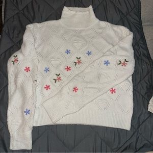 white flower sweater - gently used.